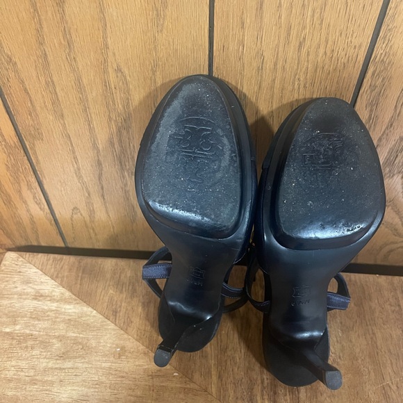 Tory Burch" Black Velvet & Navy Blue Satin T-Strap Heels - Picture 9 of 15